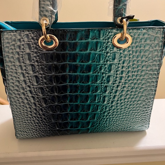 Turquoise Purse - Picture 2 of 3